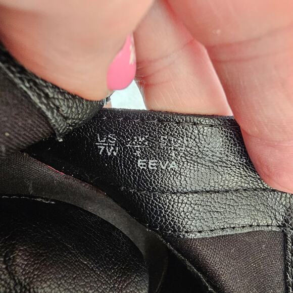 Naturalizer Women's Eeva Faux Leather Lace Up Ankle Bootie Size 7W Black Comfort - Picture 6 of 6